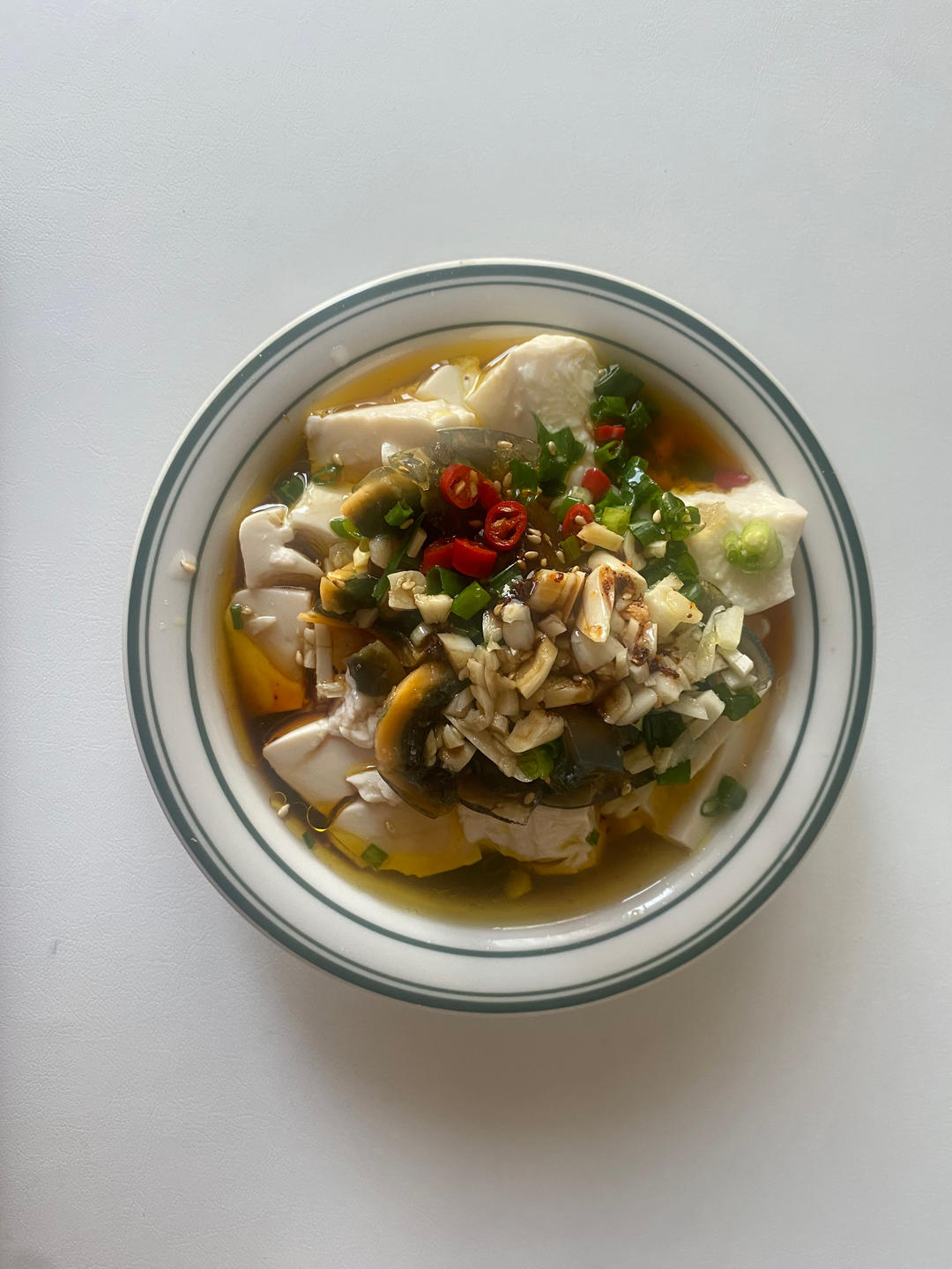 皮蛋拌豆腐