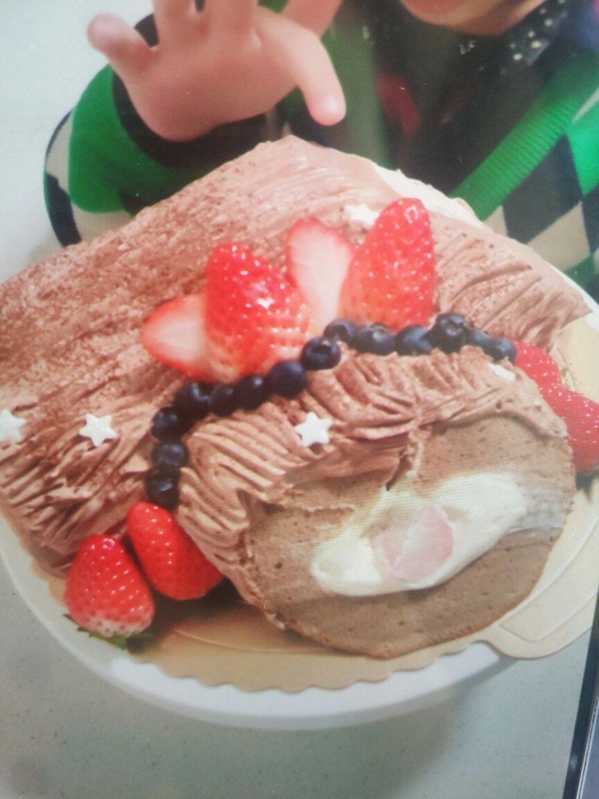 超好吃的圣诞节树干蛋糕叫树桩蛋糕也可哈