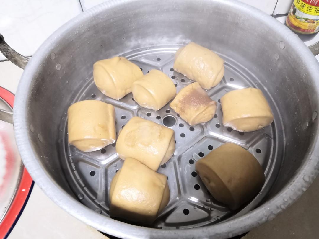 有料的红糖馒头（土豪包）