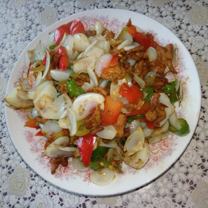 傻袍子做的百合炒肉