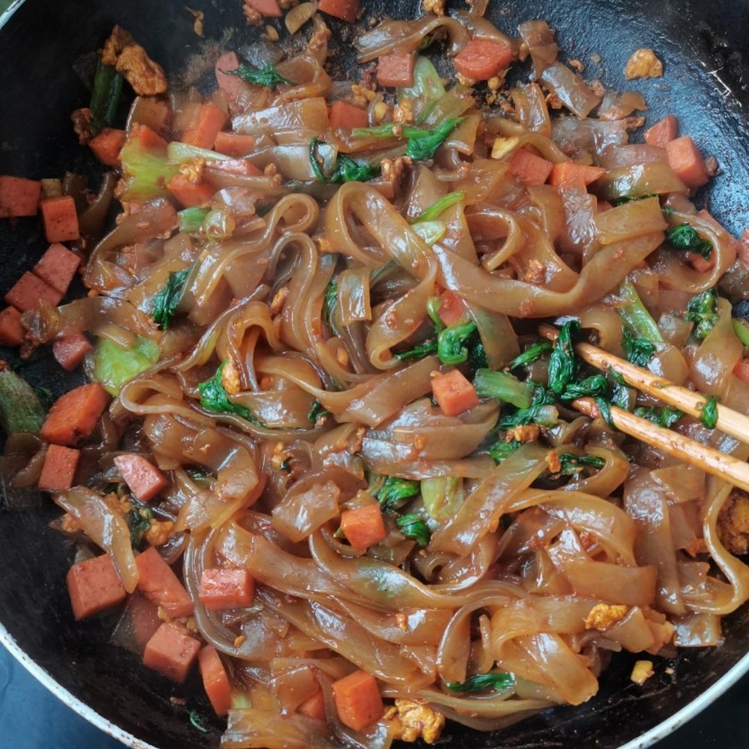 夜宵之王炒河粉