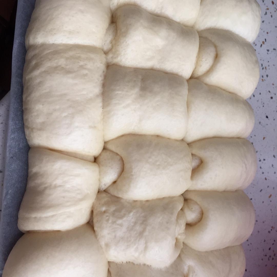 椰蓉面包卷