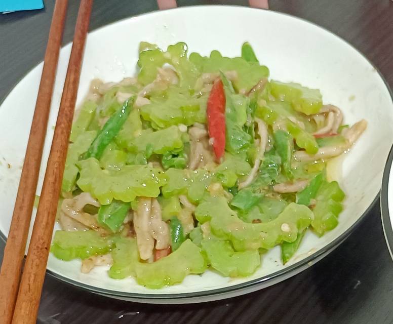 苦瓜炒肉丝