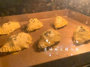 巧用蛋挞皮做菠萝酥的做法 步骤6