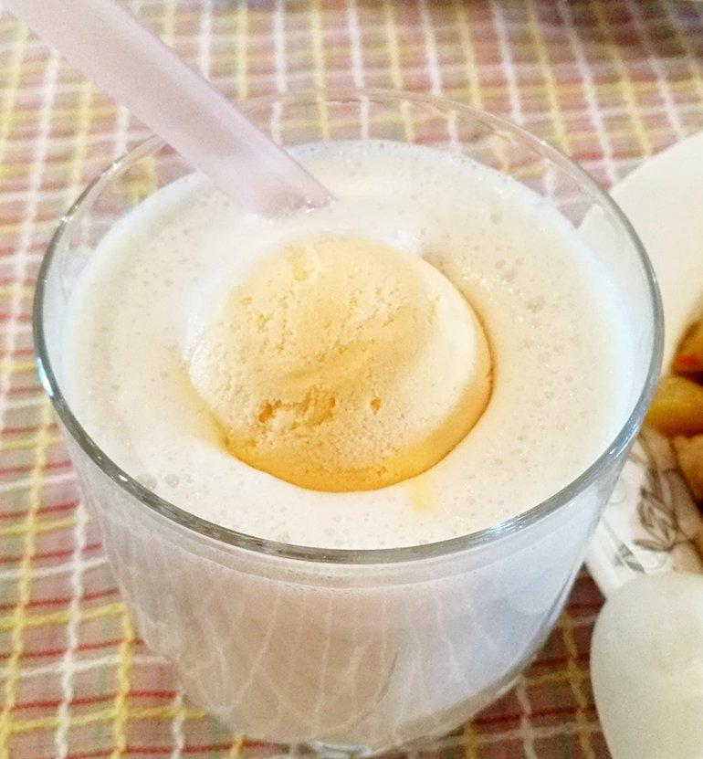 香蕉奶昔 Banana Shake