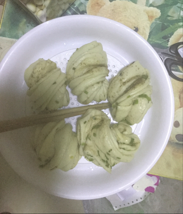 小花卷（详细步骤图）