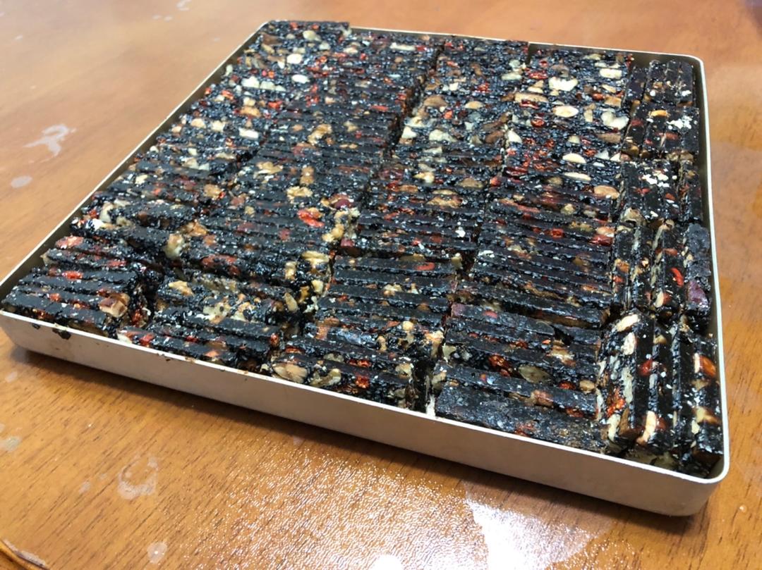 阿胶糕（固元膏）