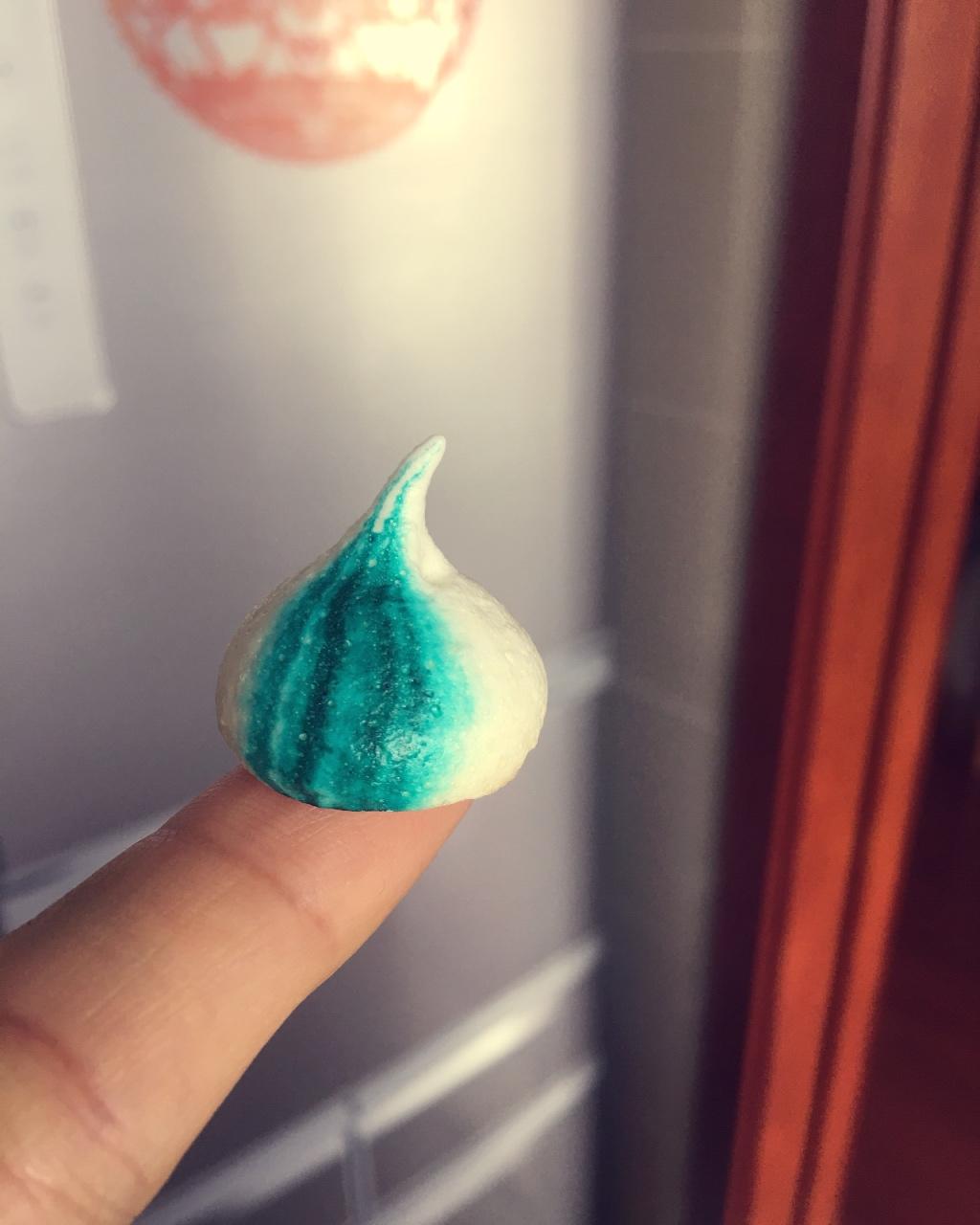 如何做出有棱有角+色调美美的蛋白糖