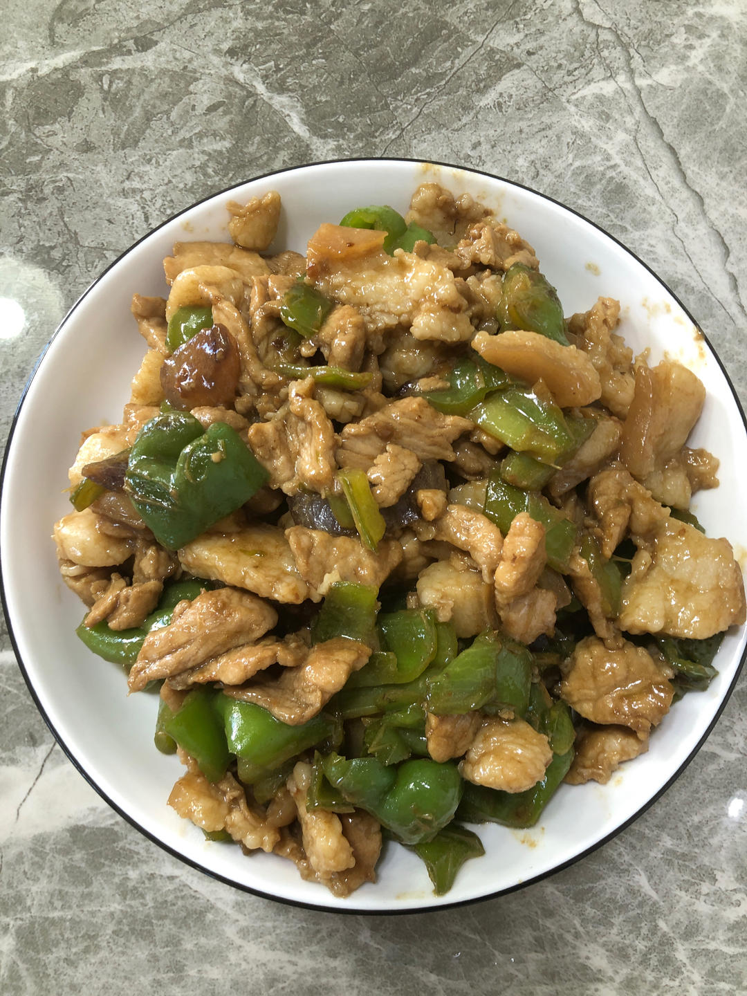 下饭菜：洋葱青椒炒肉片