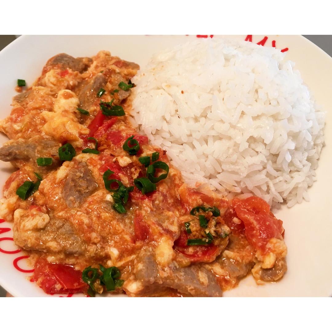 番茄滑蛋牛肉饭
