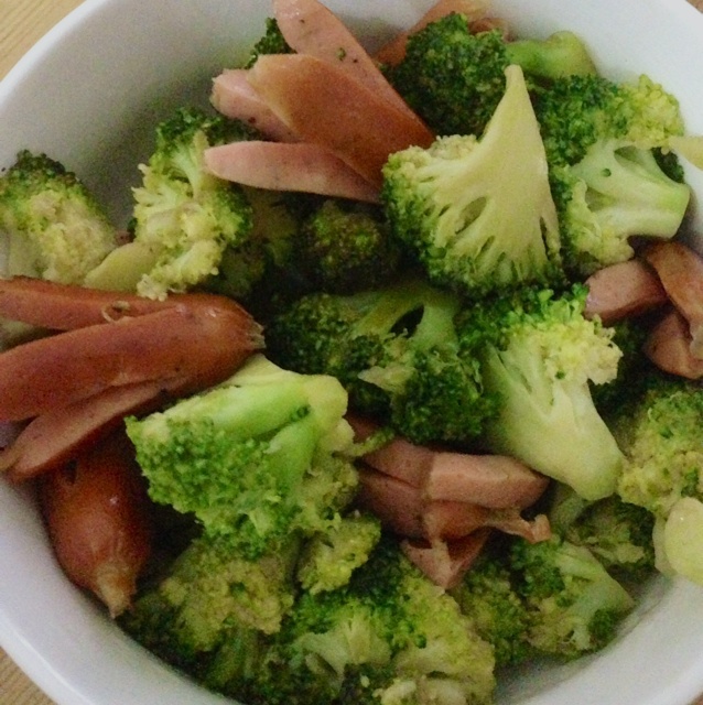 西兰花炒章鱼肠