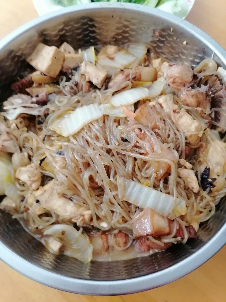 得莫利炖鱼《春江开 炖一条家乡味的开江鱼》