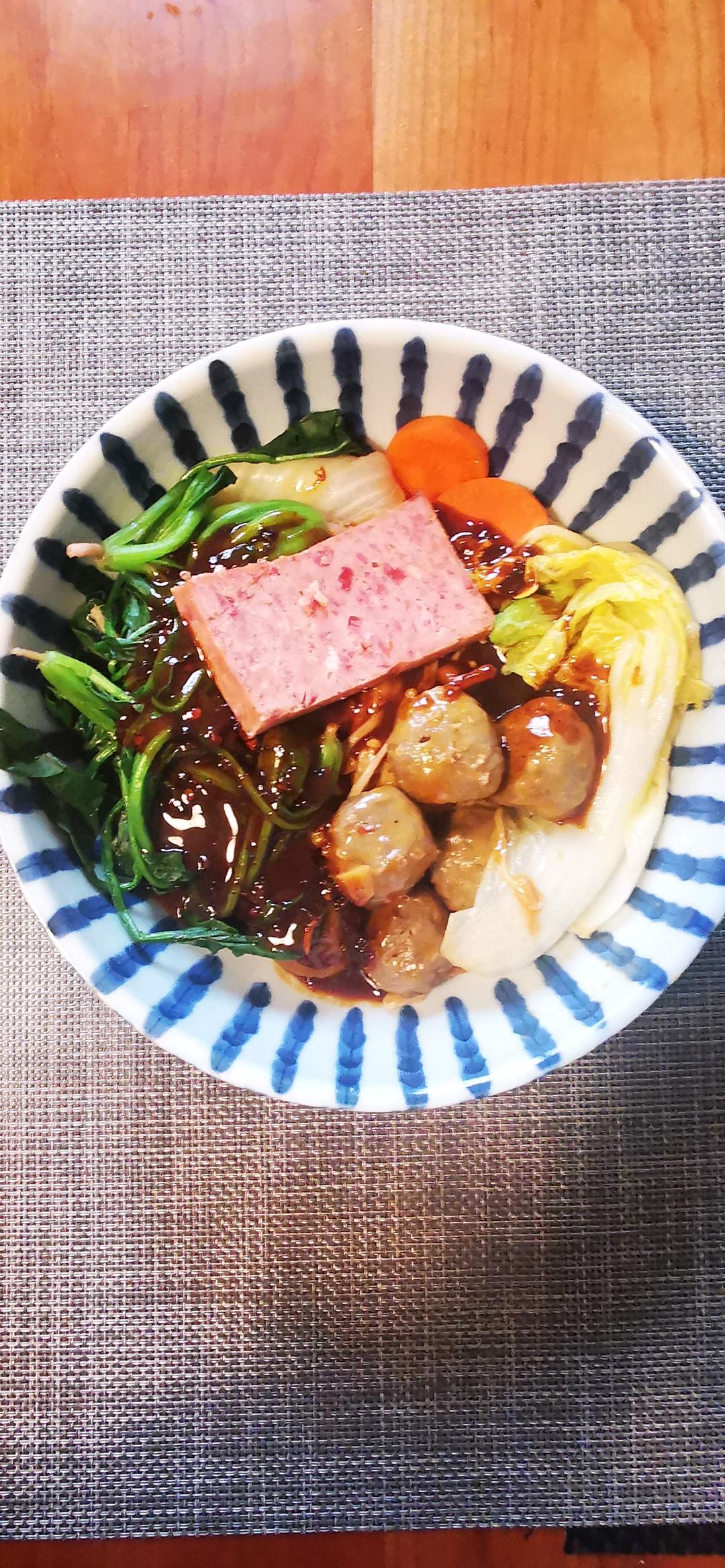 比麻辣烫好吃百倍！自制超过瘾巨解馋麻辣拌