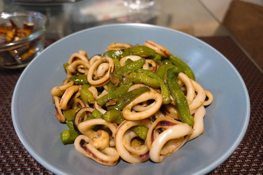 lazylan做的青椒炒鲜鱿