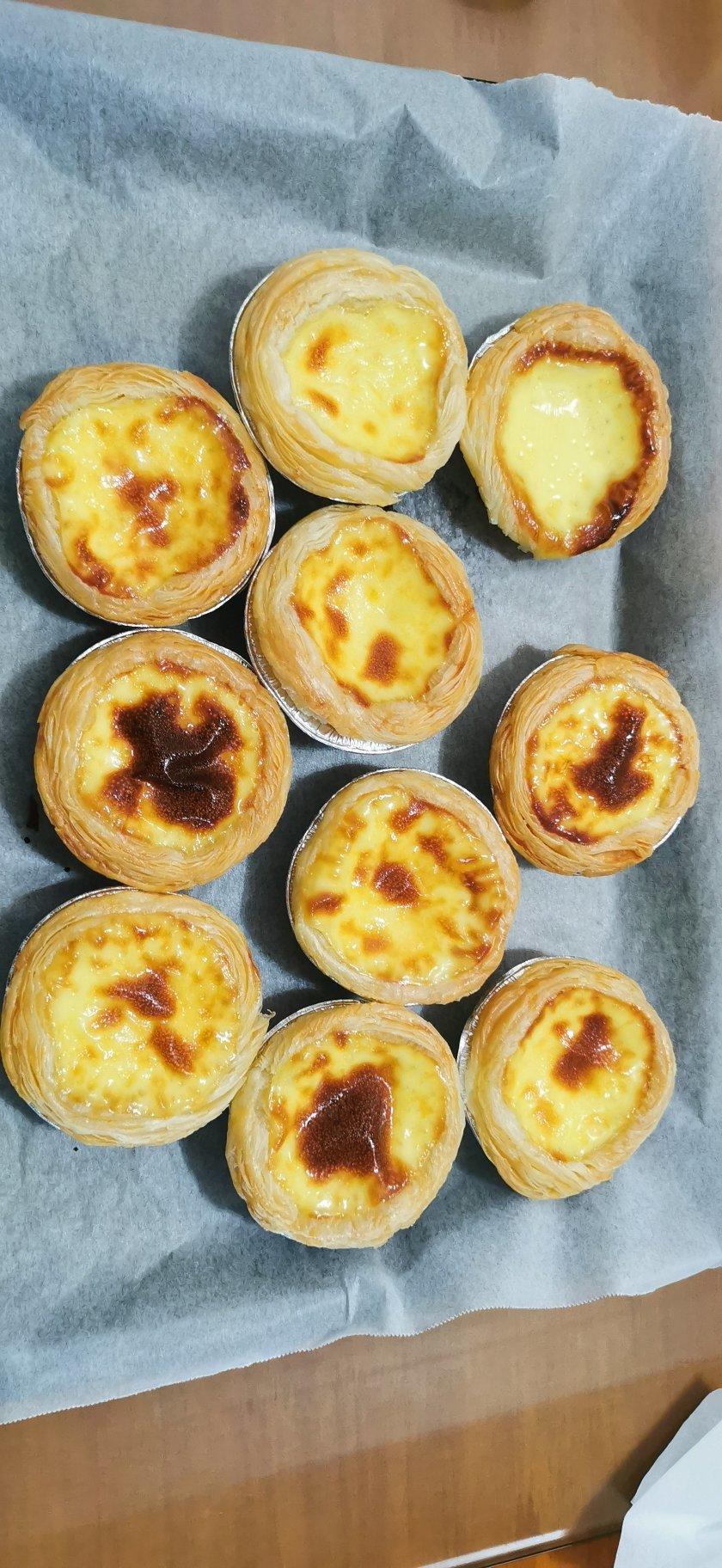 南幕席泠做的简单的全蛋蛋挞