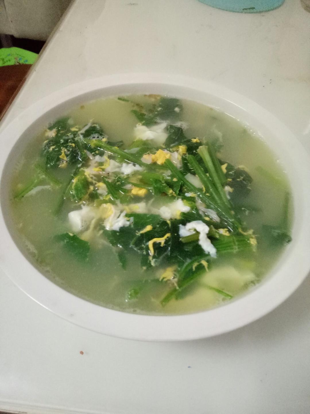 菠菜鸡蛋汤