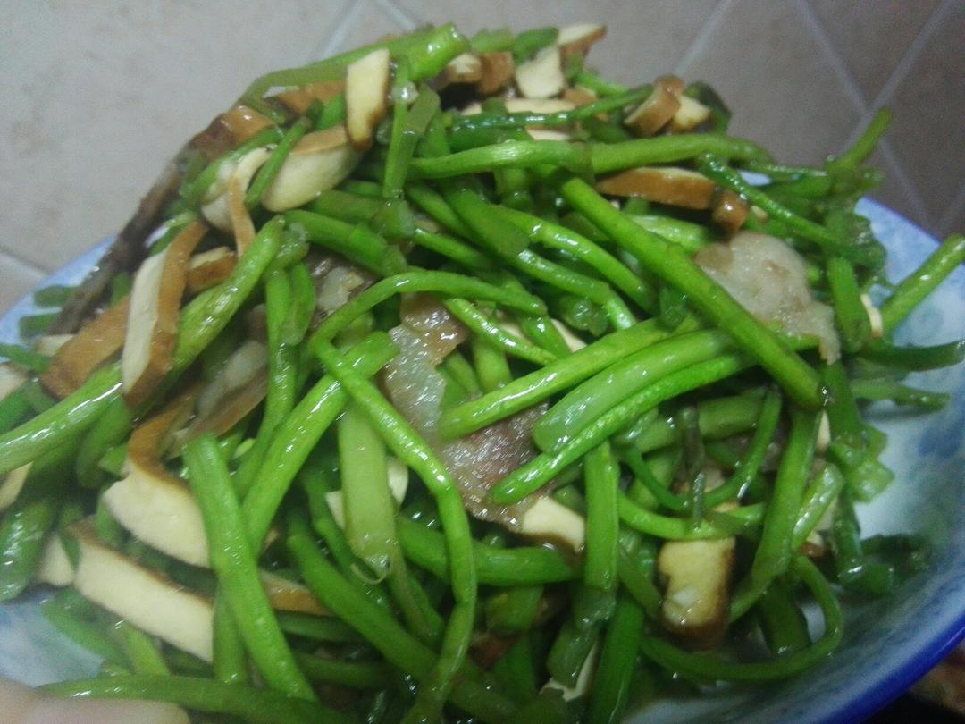 芦蒿炒香干