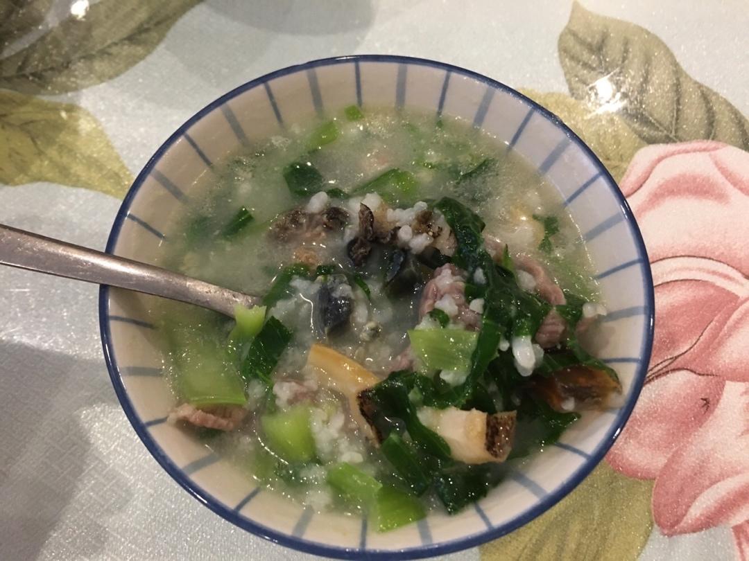 十五分钟快手之香滑皮蛋瘦肉粥(附五分钟电饭煲电压力锅更快捷方法)