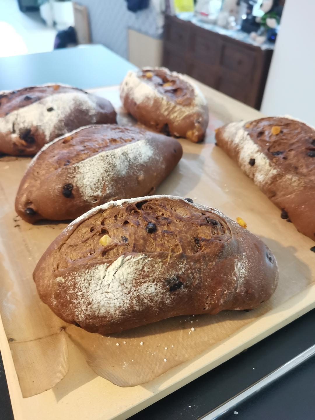 【巧克力橙皮软欧】｜连小朋友都喜欢吃的欧式面包