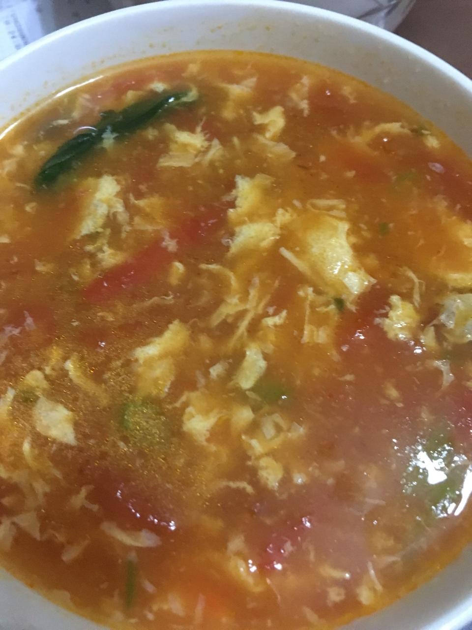 西红柿鸡蛋疙瘩汤