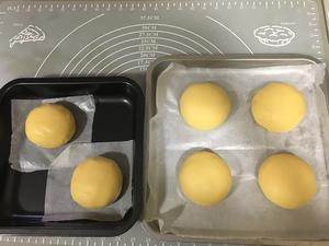 菠萝酥皮面包的做法 步骤7