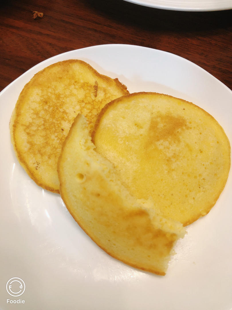 玉米面松饼，早起5分钟搞定，又软又健康