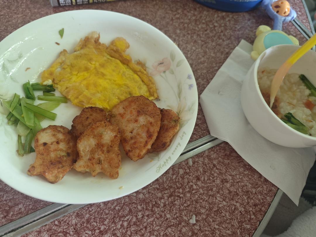 山药鲜虾饼11个月以上