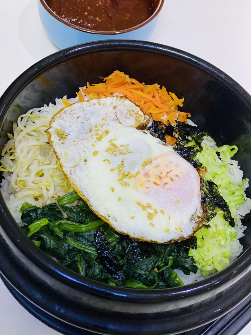简易韩式拌饭（石锅拌饭）