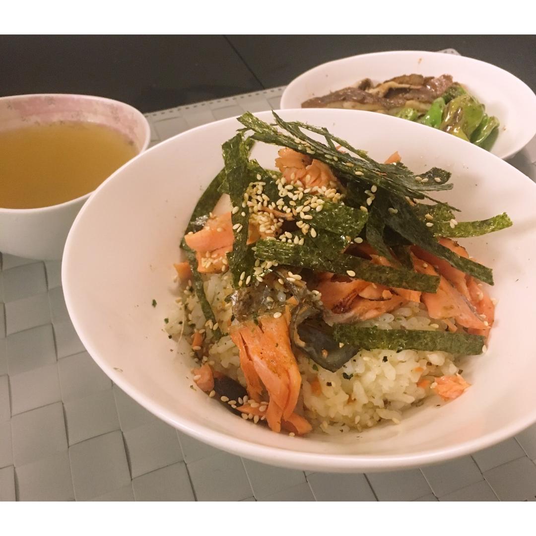 三文鱼茶泡饭