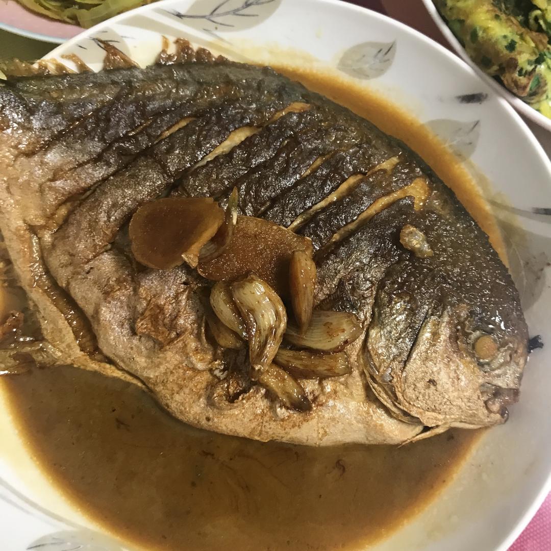 红烧金鲳鱼
