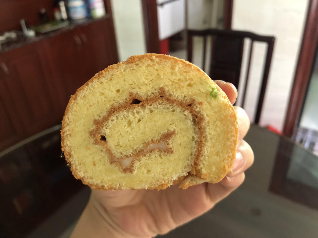 香葱肉松肥蛋糕卷～