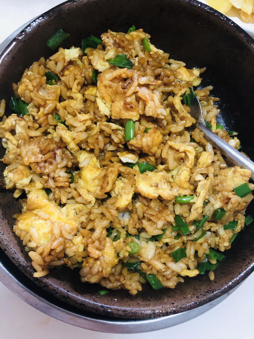 酱油炒饭(超级简单)