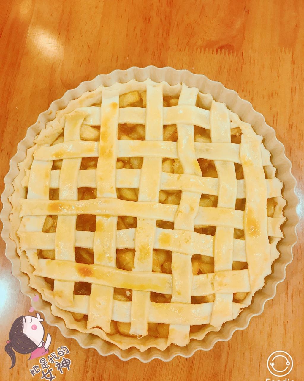 派 苹果派 那小欠er_fiona做的苹果派 赞 面团/派皮,面粉,黄油,水,糖