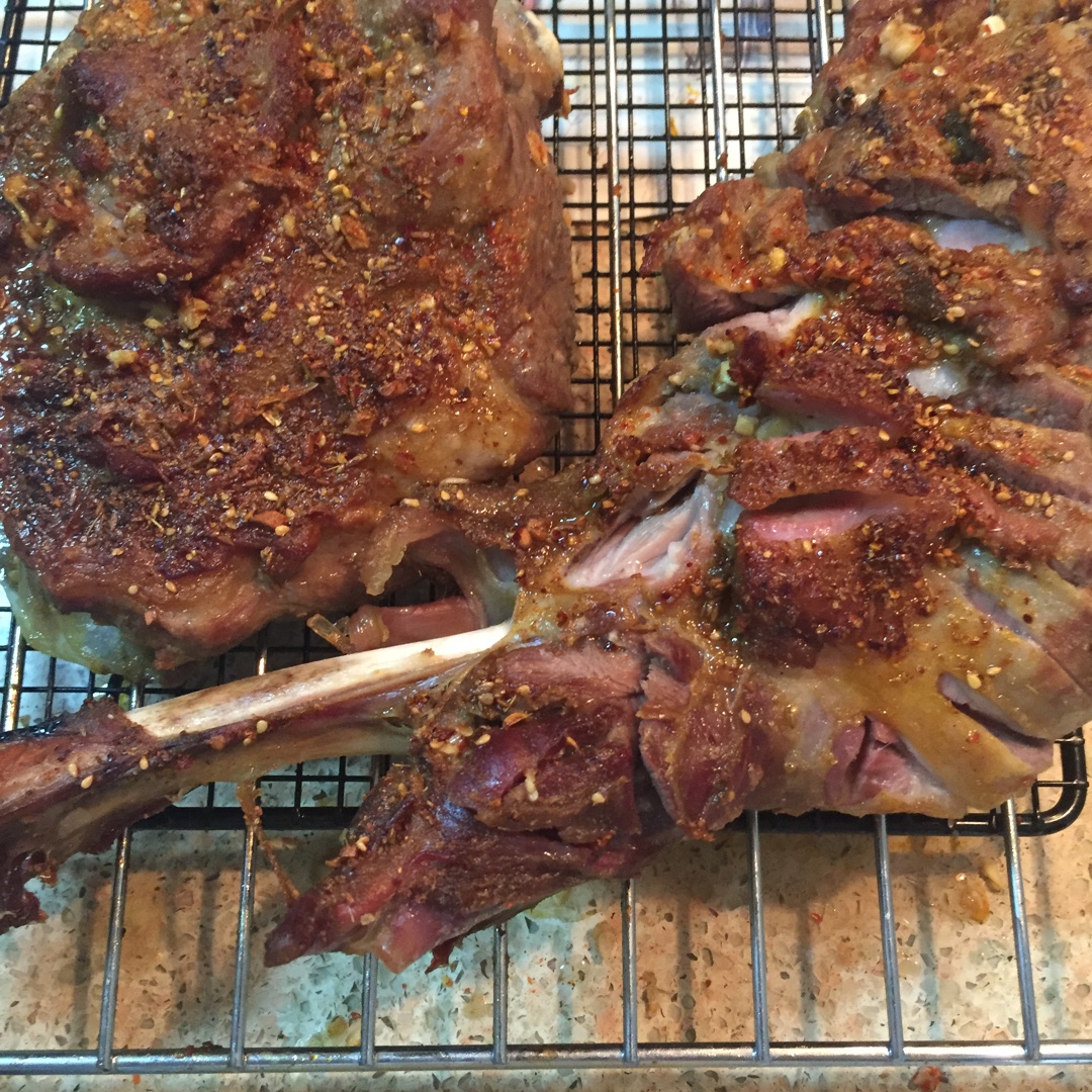 冷舞梦蝶做的外酥里嫩好吃到尖叫【蒜香孜然烤羊腿】