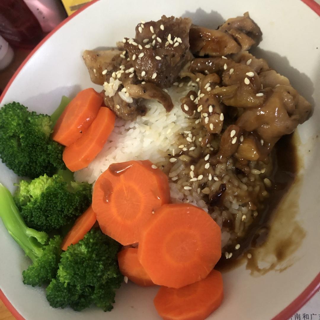 照烧鸡腿饭