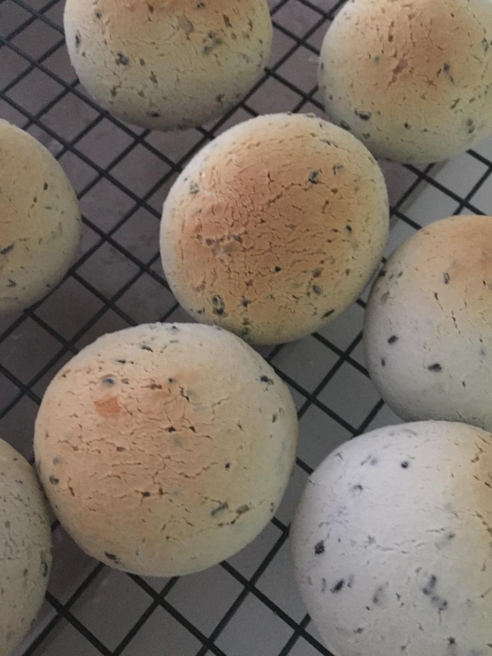 黑芝麻麻薯面包