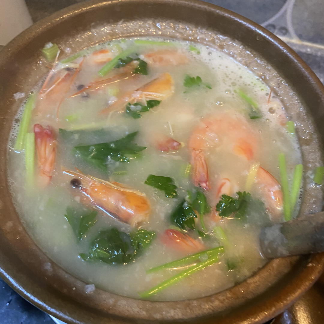 emi绘美做的正宗潮汕虾蟹砂锅粥