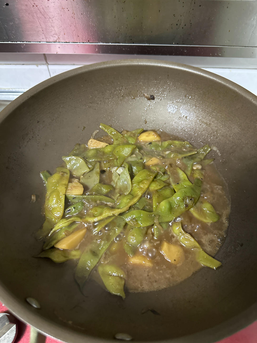 家常土豆炖豆角