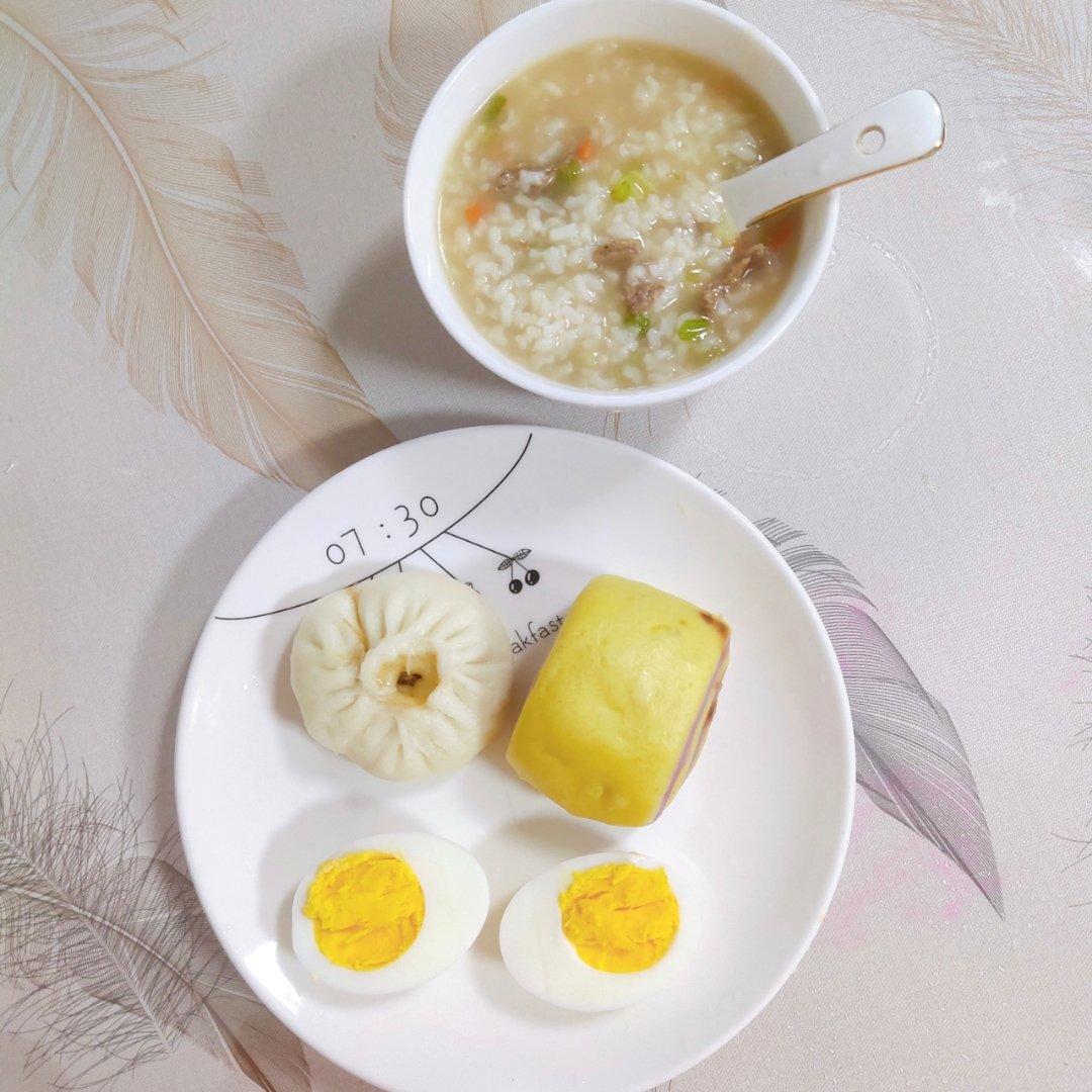 记录小学生营养早餐