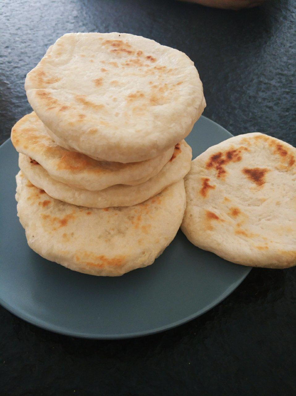 要多诱人有多诱人的白糖饼，家常味儿的哦
