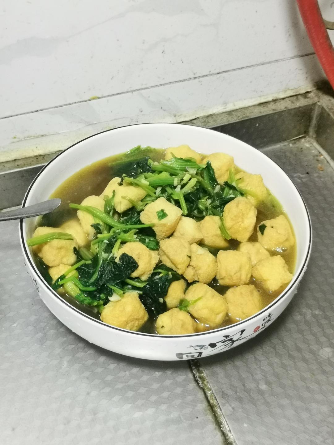 不涩口又嫩的清炒菠菜