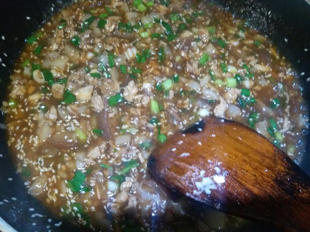 云朵般松软爆浆蜜汁叉烧包