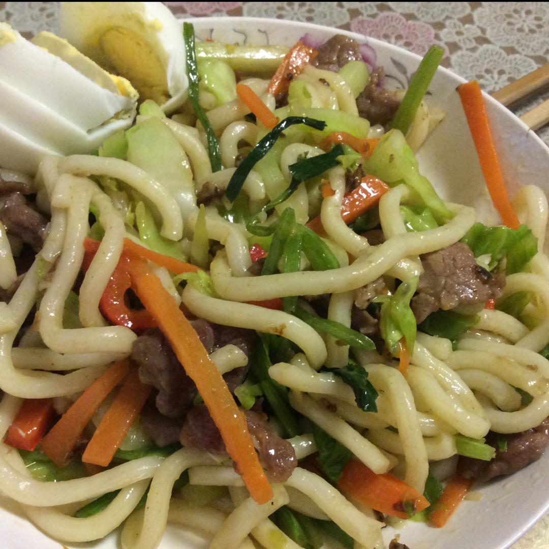 牛肉炒乌冬