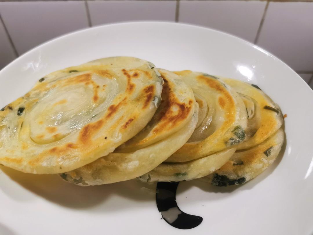 街头美食：葱油饼