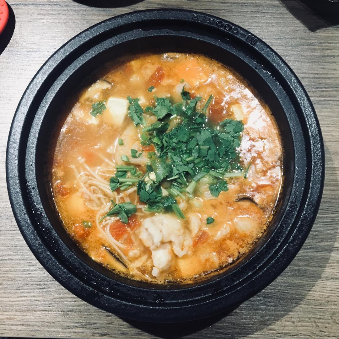 龙利鱼豆腐煲