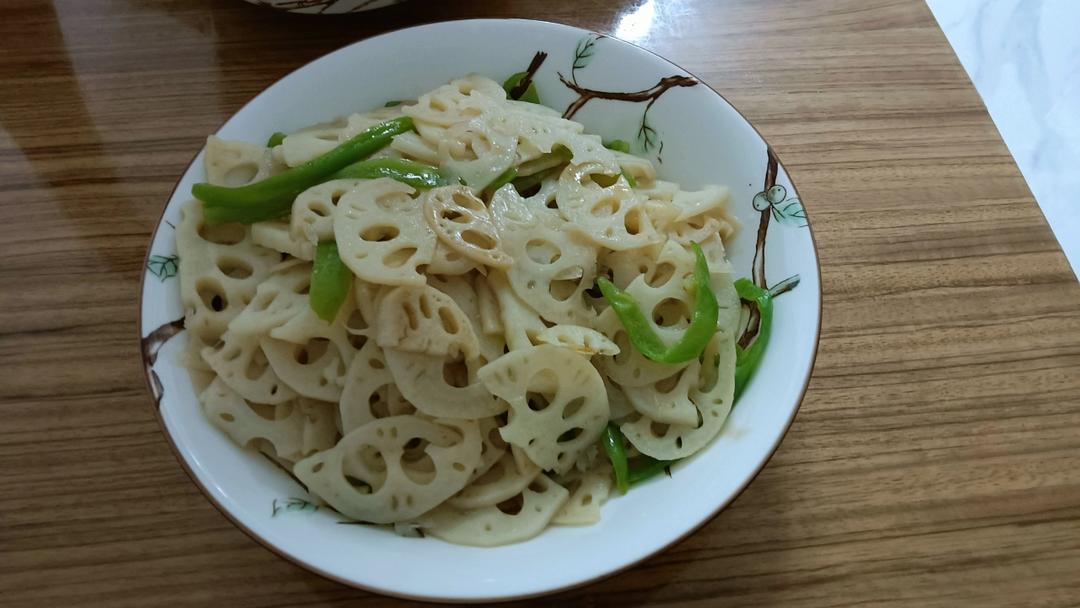 清炒藕片