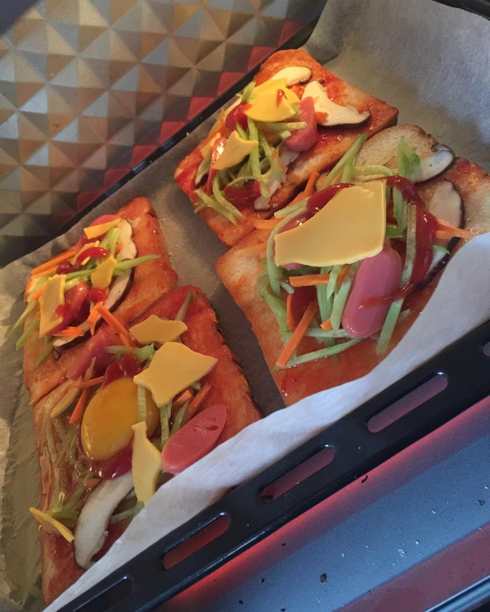 吐司培根小批萨