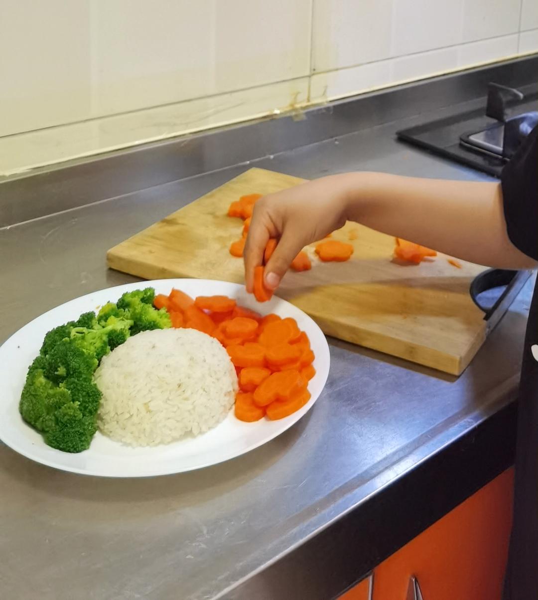 简单快手的照烧鸡腿饭