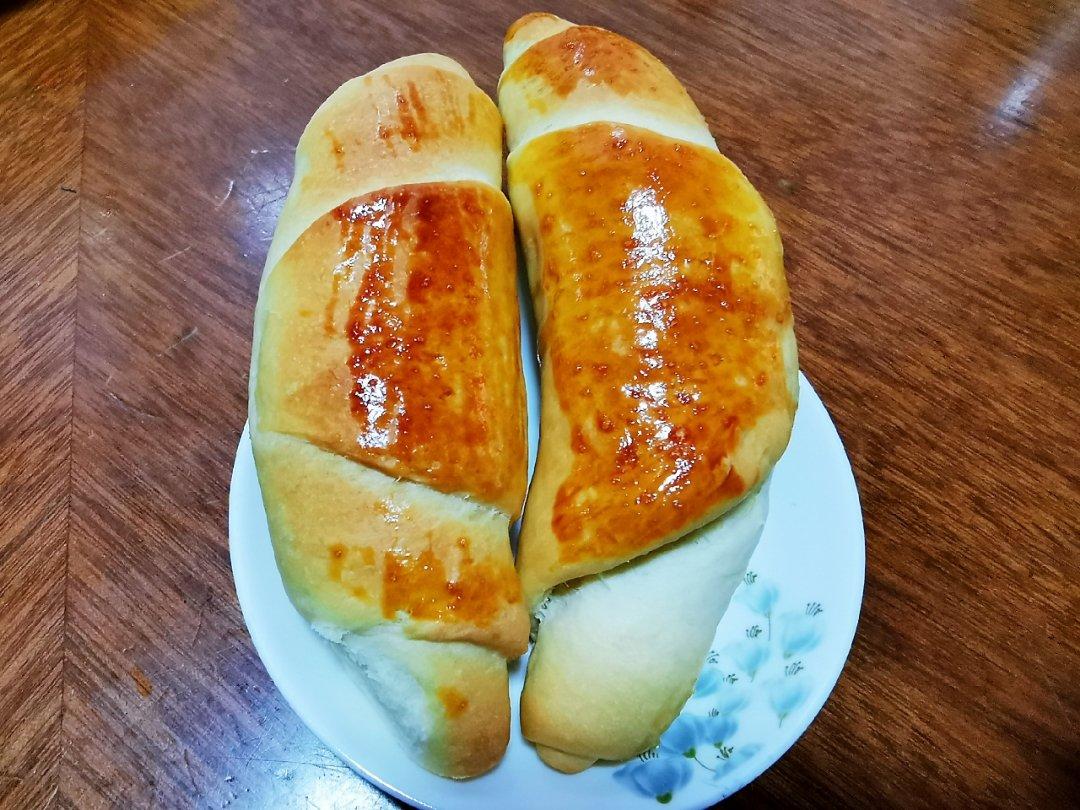 好看好吃的金牛角软面包