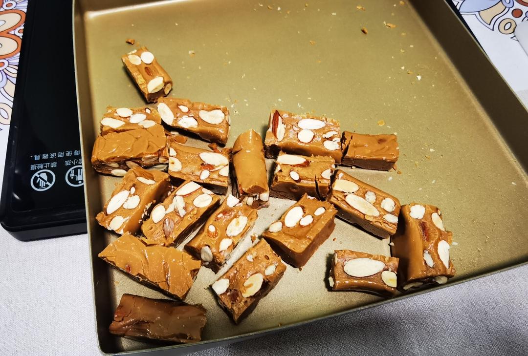 焦糖海盐杏仁太妃糖